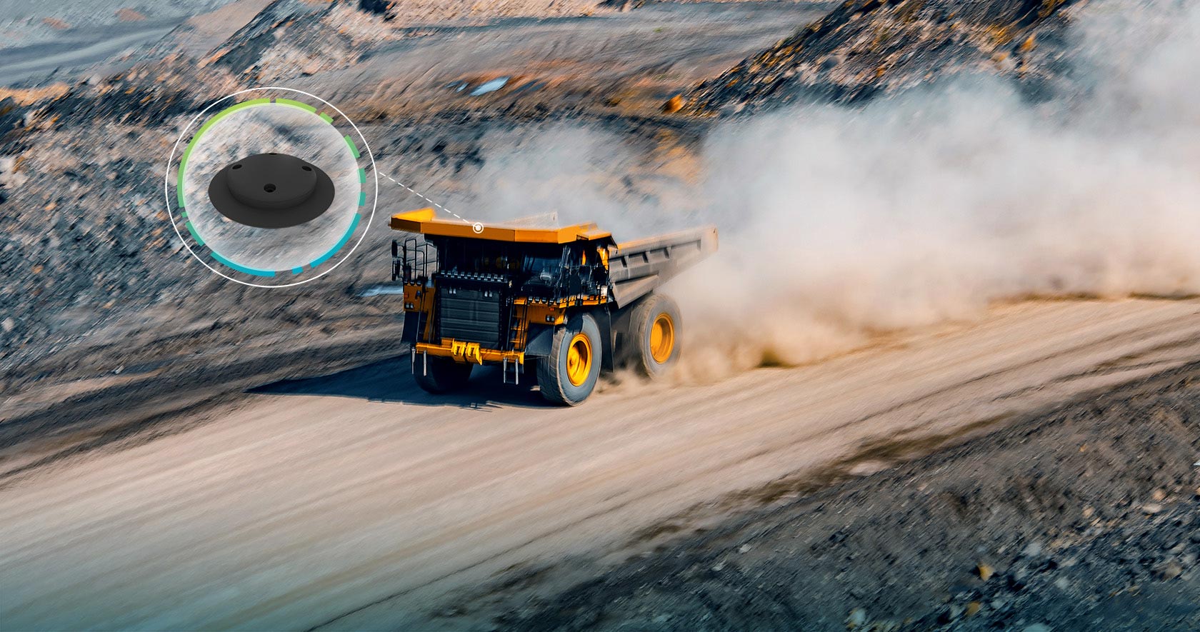 Mining vehicle driving with an Antcom G3Ant-53 antenna
